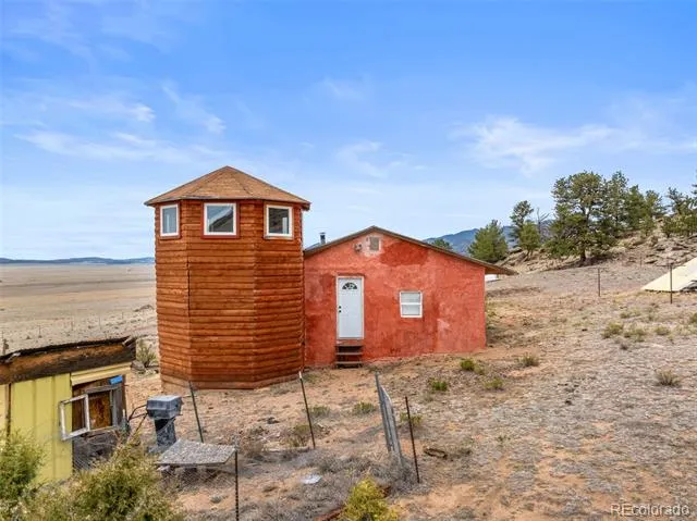 2030 Puma Hills Road Lake George, CO 80827
