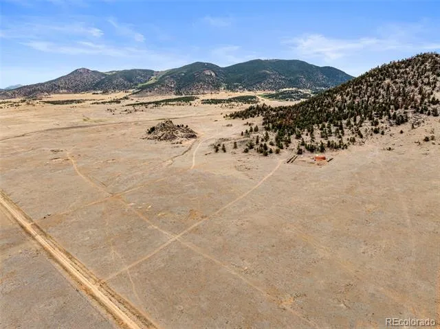 2030 Puma Hills Road Lake George, CO 80827