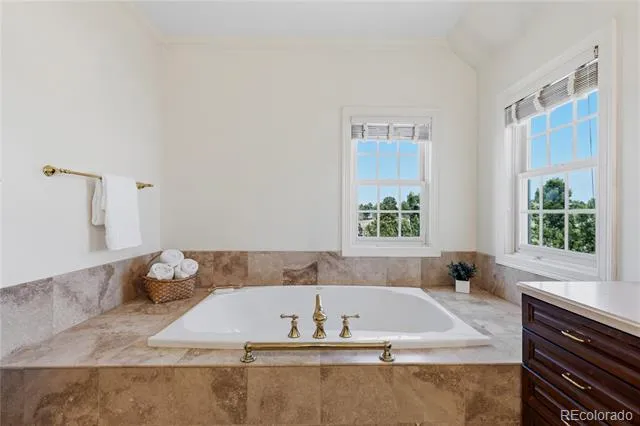 458 Grey Squirrel Way Franktown, CO 80116