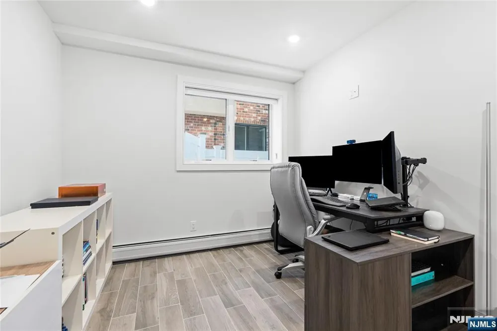 217 5th Street B Palisades Park, NJ 07650