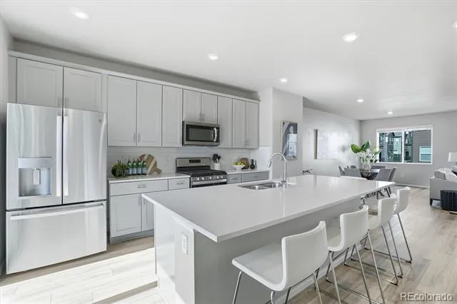 5685 Vivian Street Arvada, CO 80002