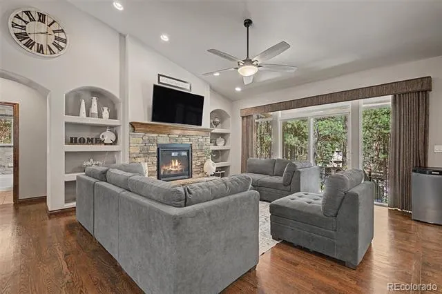 15545 Pole Pine Point Colorado Springs, CO 80908