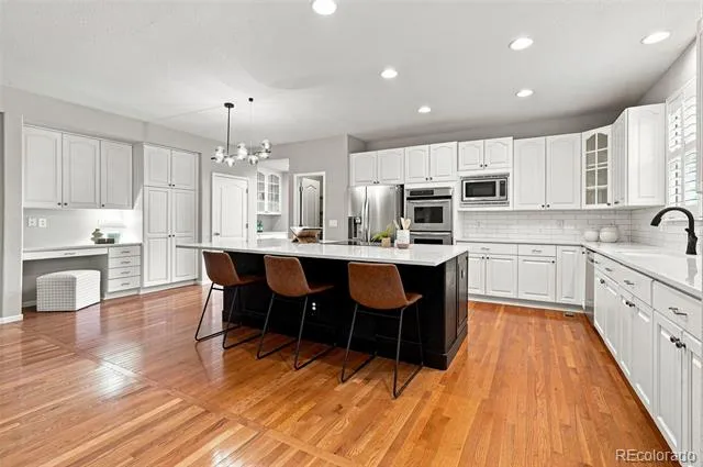 10720 Briarglen Circle Littleton, CO 80130