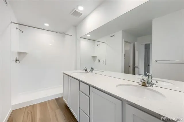2696 Lower Crags Point Colorado Springs, CO 80904