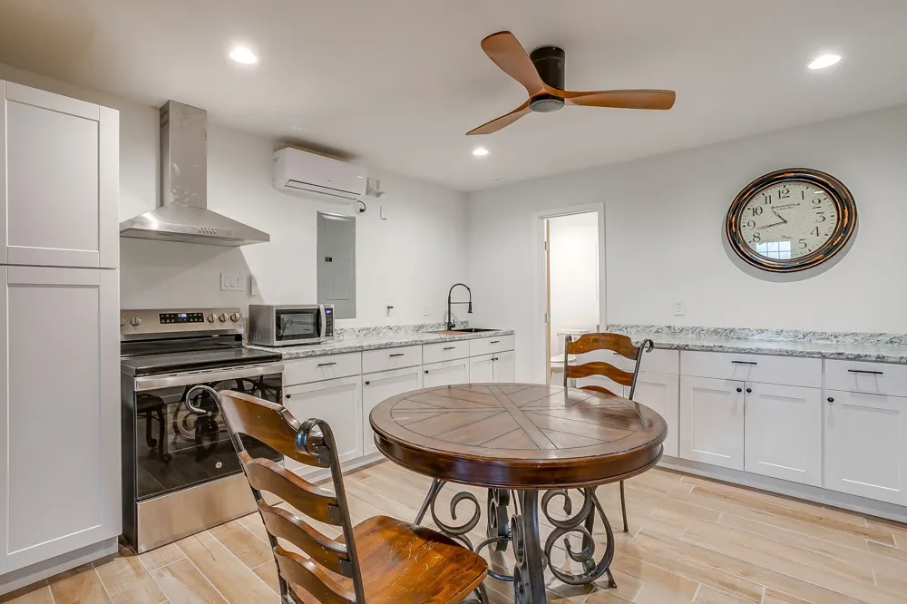 1011 Carsyn Creek Road Weatherford, TX 76087