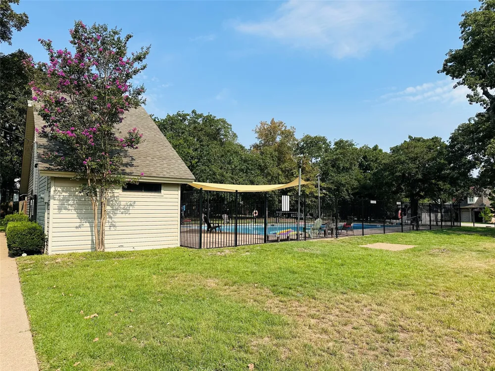 36 Pedernales East Athens, TX 75752