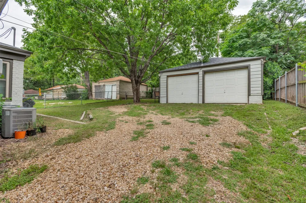 408 Oak Cliff Boulevard #408 & 410 Dallas, TX 75208
