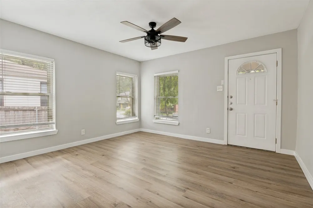 408 Oak Cliff Boulevard #408 & 410 Dallas, TX 75208