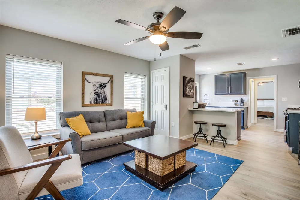 408 Oak Cliff Boulevard #408 & 410 Dallas, TX 75208