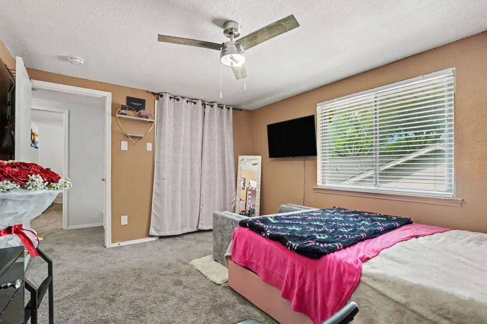 3217 Knights Haven Lane Garland, TX 75044