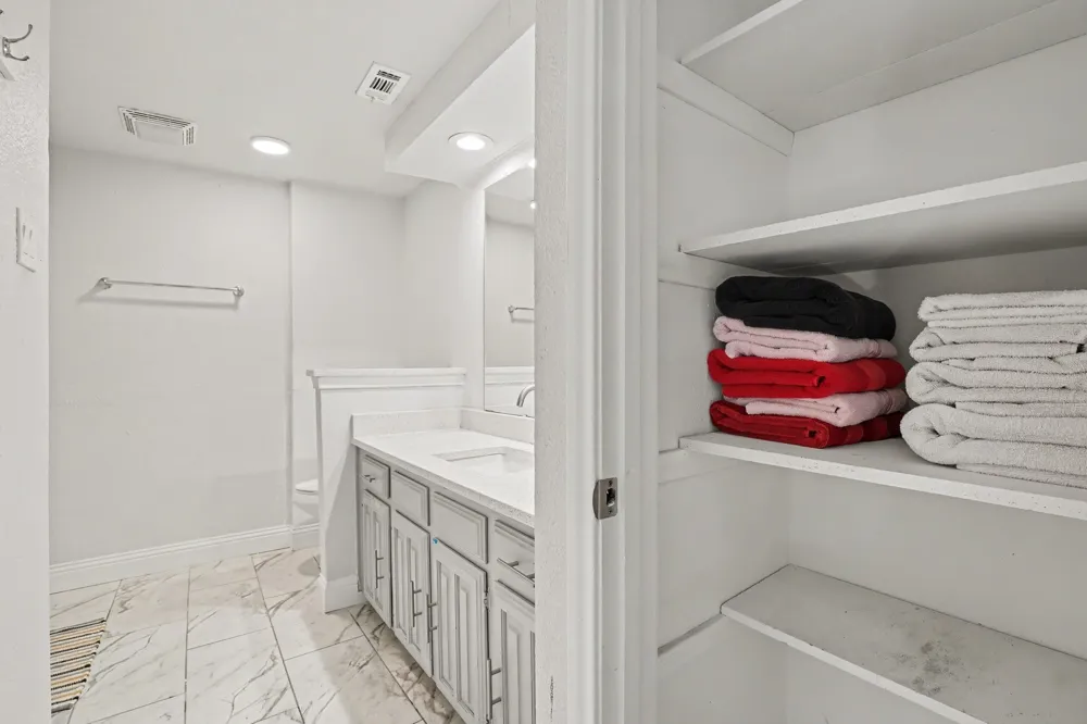 3217 Knights Haven Lane Garland, TX 75044