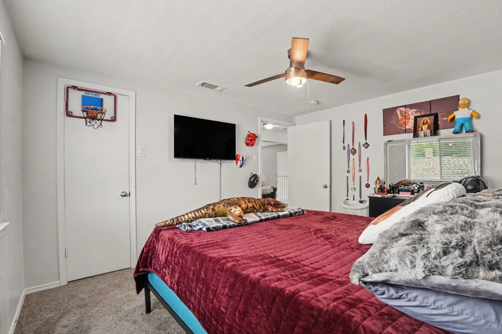3217 Knights Haven Lane Garland, TX 75044