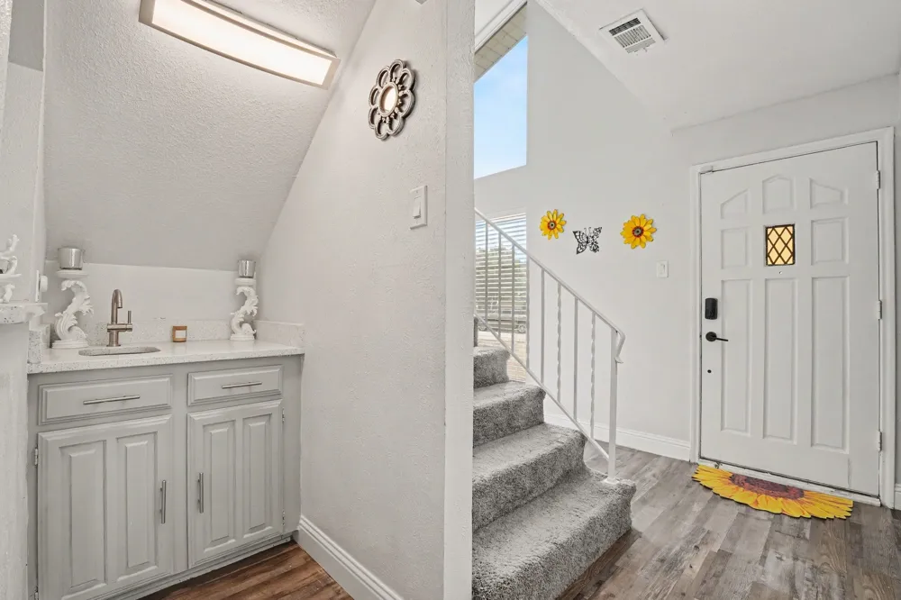 3217 Knights Haven Lane Garland, TX 75044