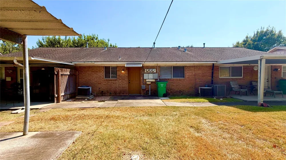 2214 Buchanan Drive Baytown, TX 77520