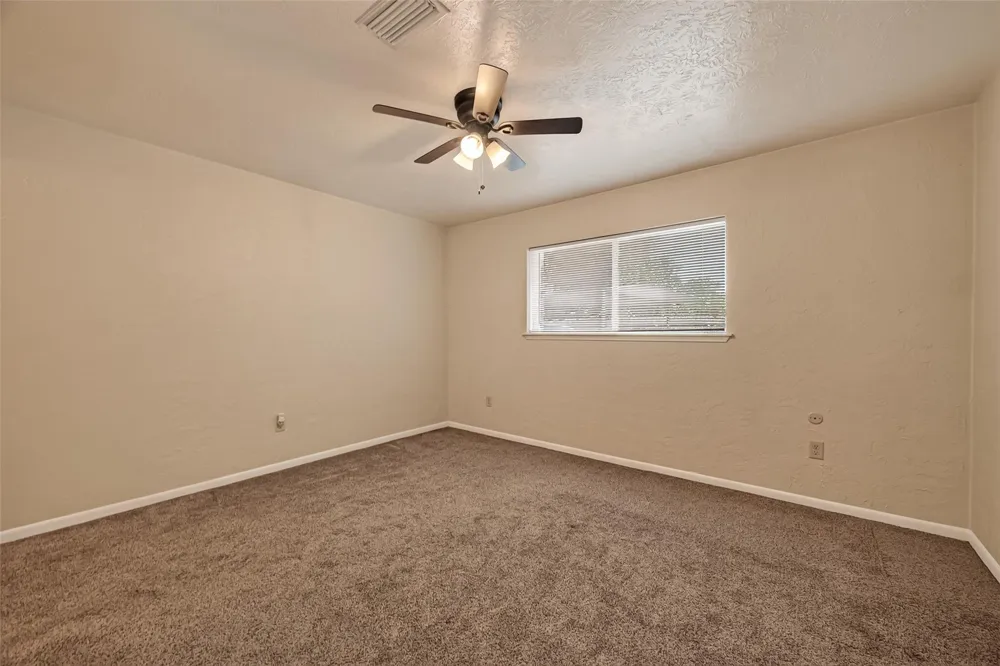 2214 Buchanan Drive Baytown, TX 77520