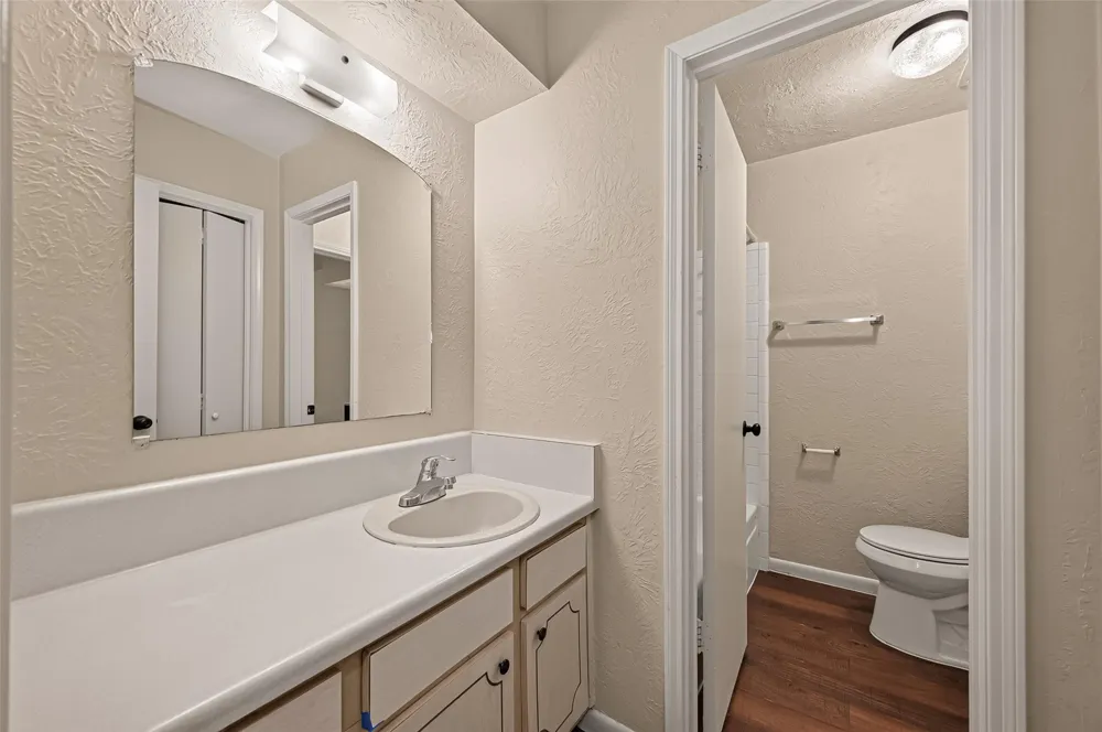 2214 Buchanan Drive Baytown, TX 77520