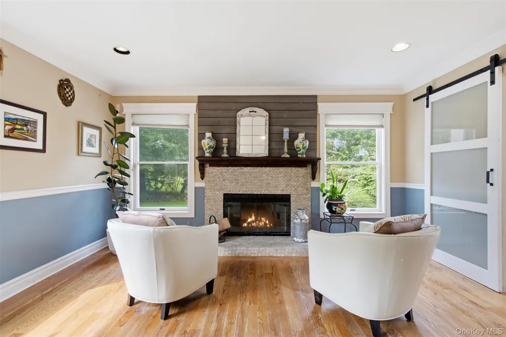 61 Villanova Lane Dix Hills, NY 11746