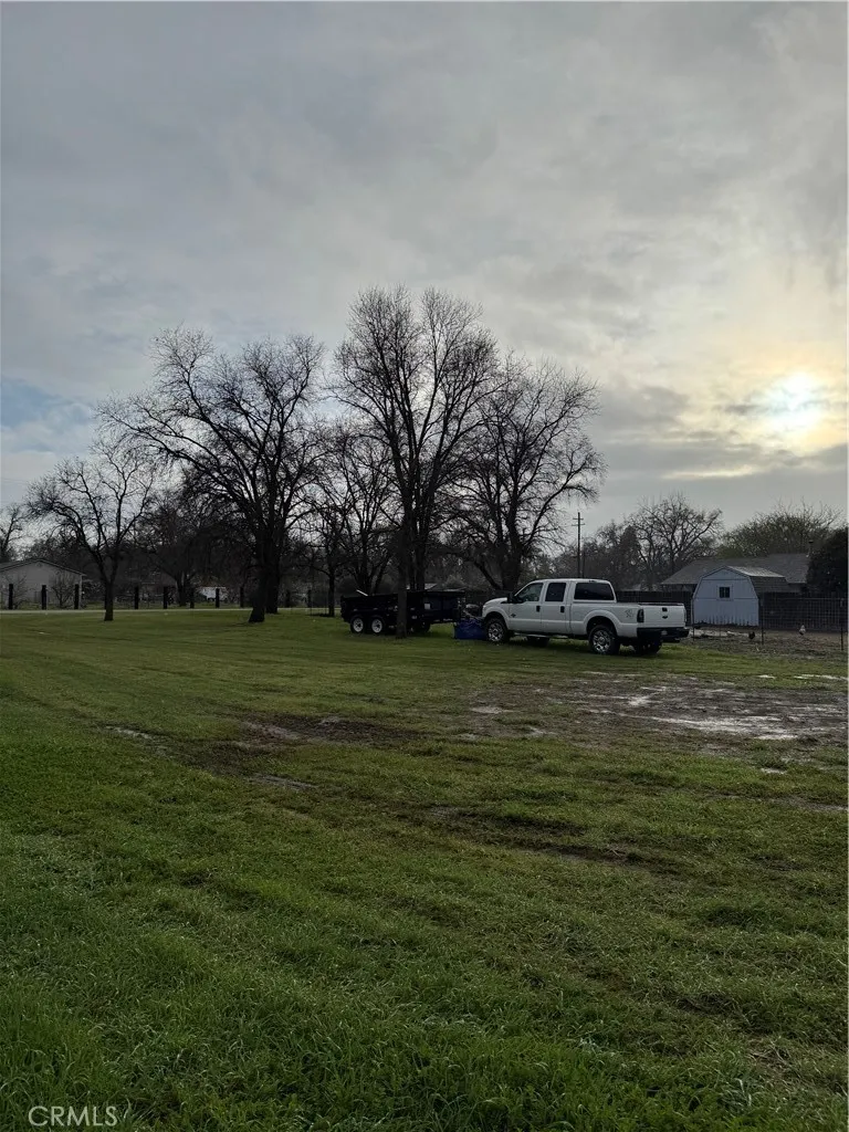 8220 Marek Road Los Molinos, CA 96055