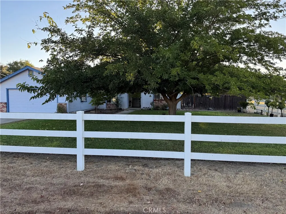 8220 Marek Road Los Molinos, CA 96055