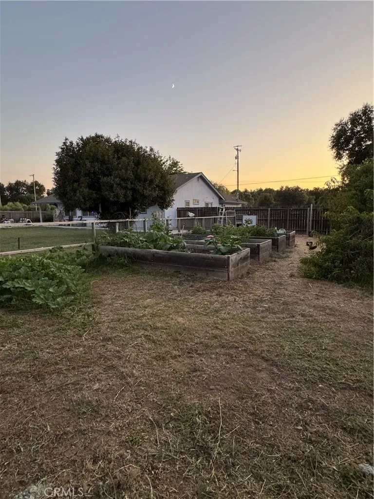 8220 Marek Road Los Molinos, CA 96055