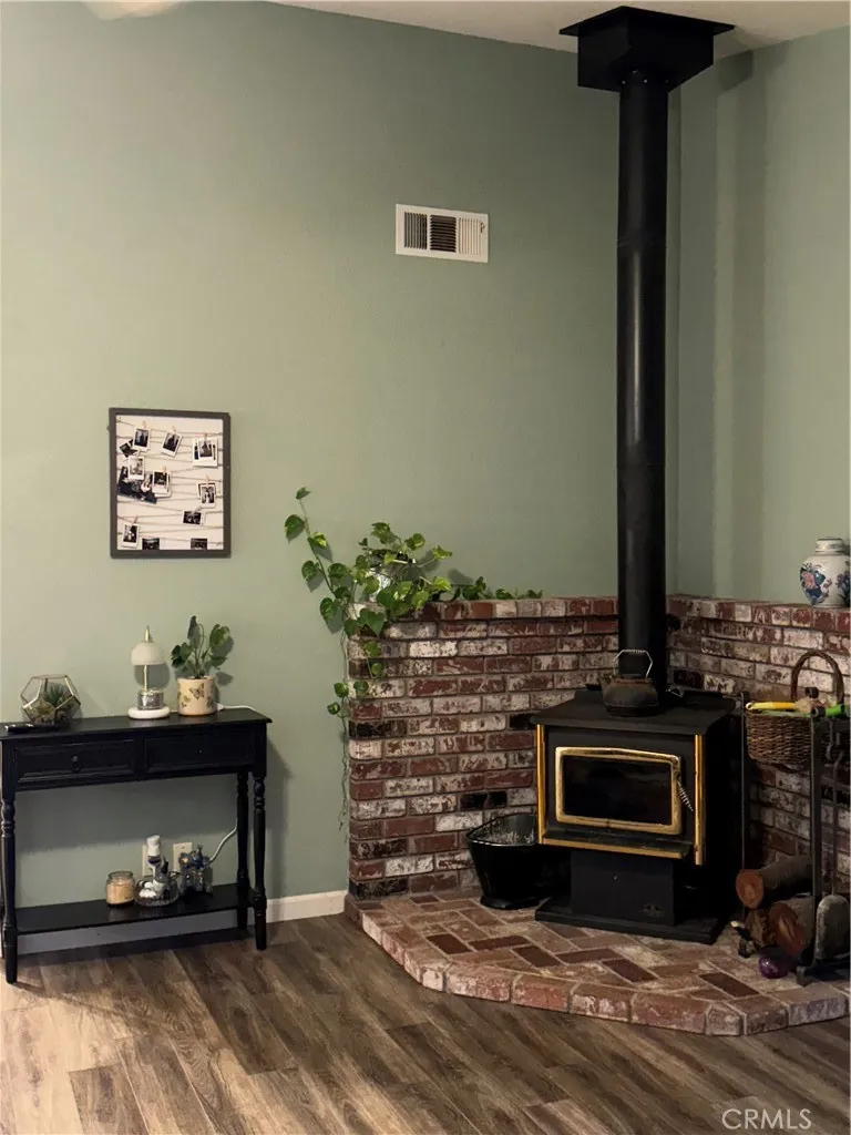 8220 Marek Road Los Molinos, CA 96055