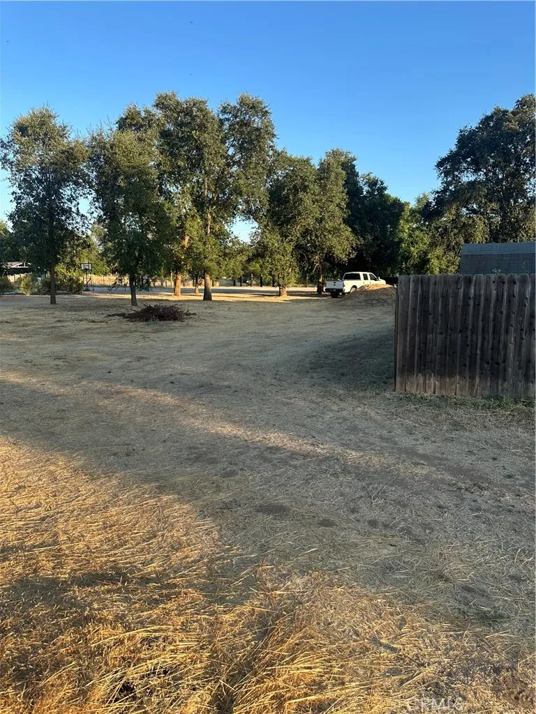 8220 Marek Road Los Molinos, CA 96055