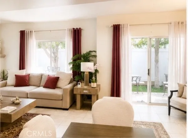 703 Locust Street #1 Pasadena, CA 91101