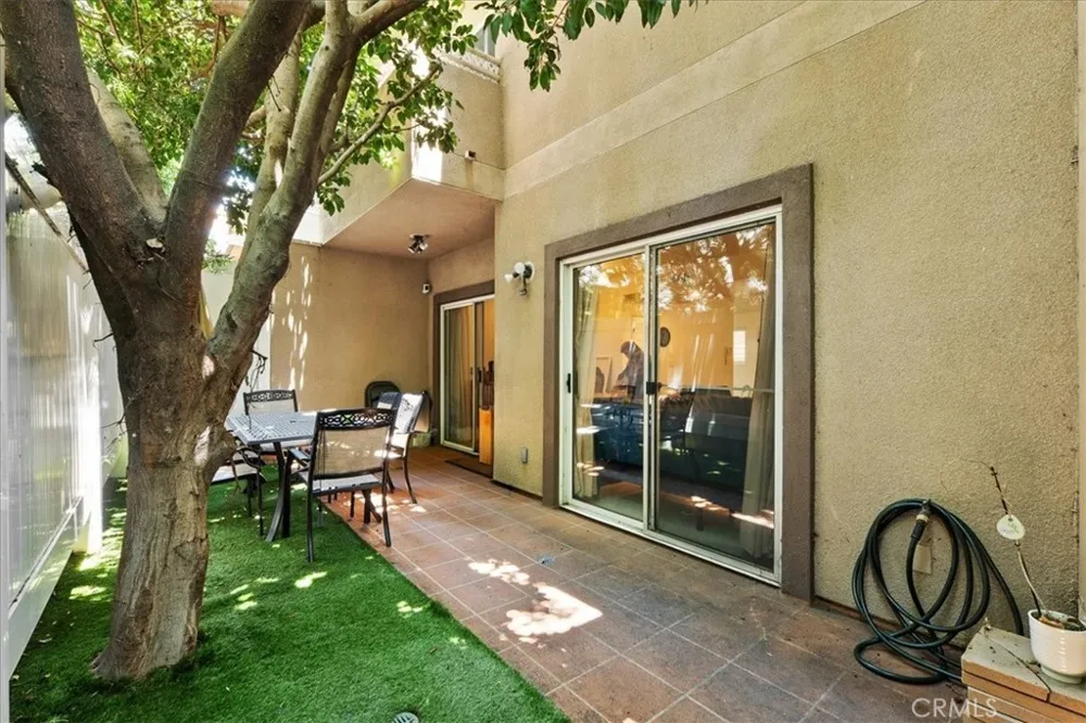 703 Locust Street #1 Pasadena, CA 91101