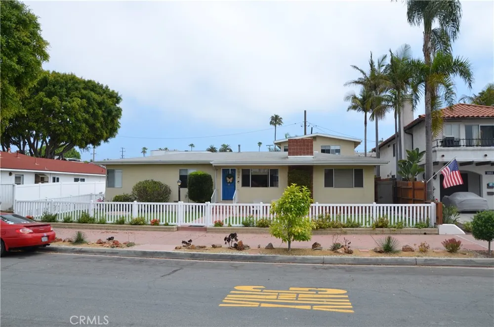 1004 El Prado San Clemente, CA 92672
