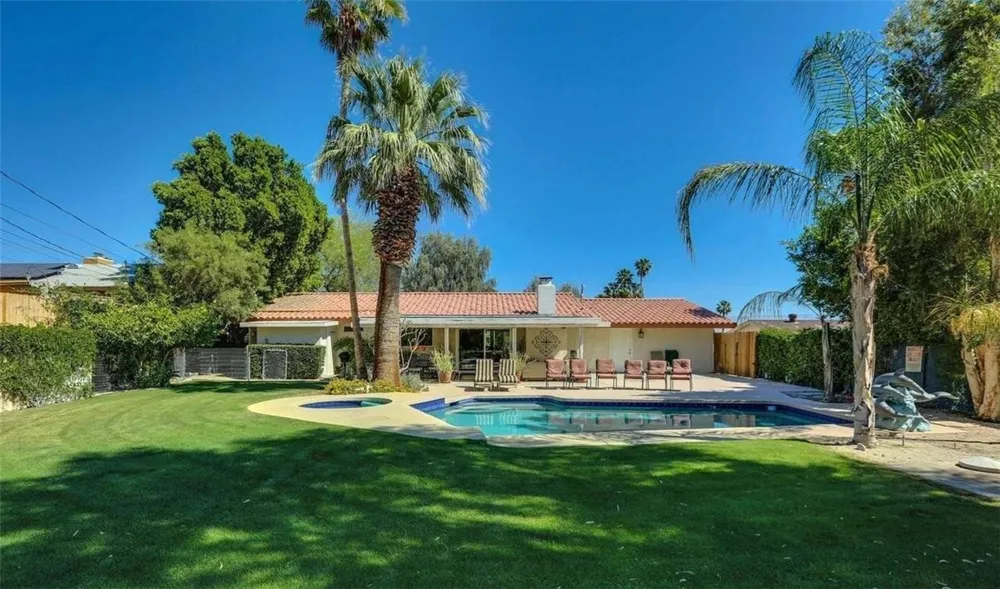 68051 Valley Vista Drive Cathedral City, CA 92234