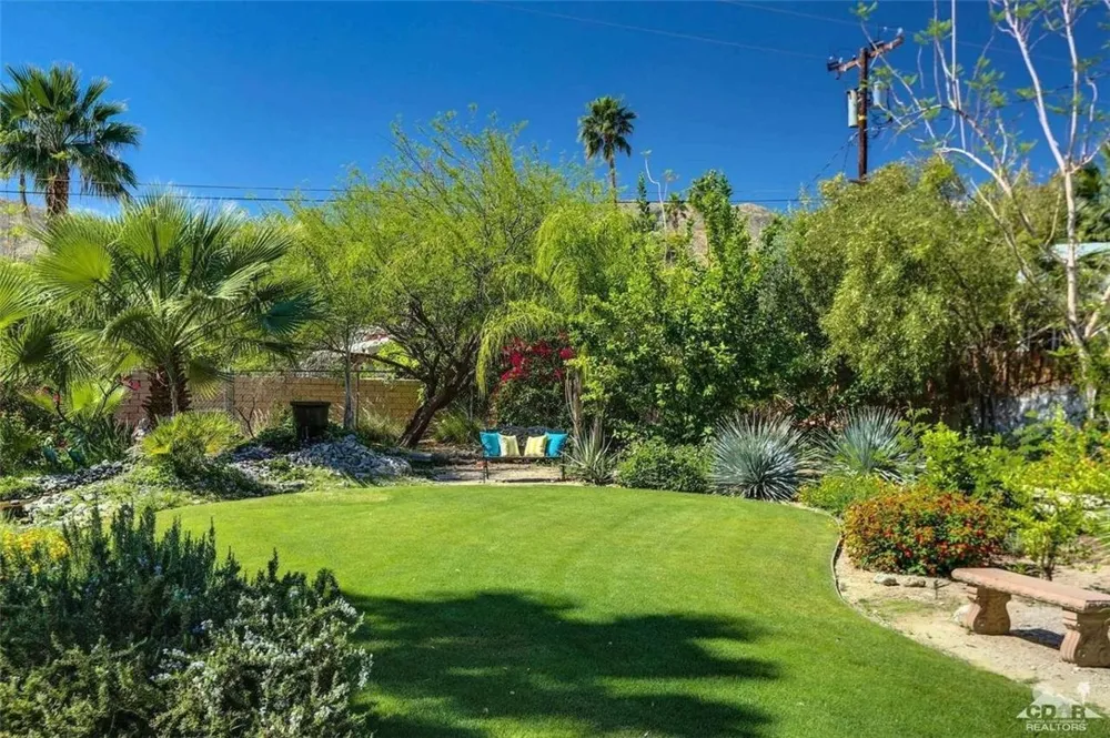 68051 Valley Vista Drive Cathedral City, CA 92234