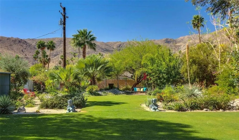 68051 Valley Vista Drive Cathedral City, CA 92234