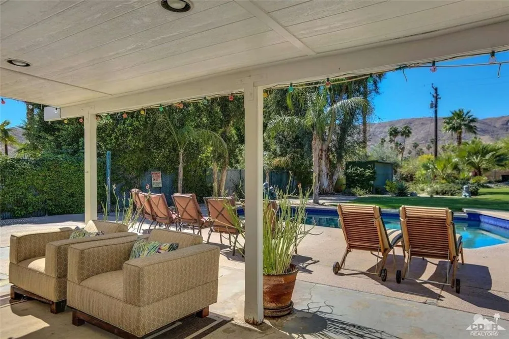 68051 Valley Vista Drive Cathedral City, CA 92234