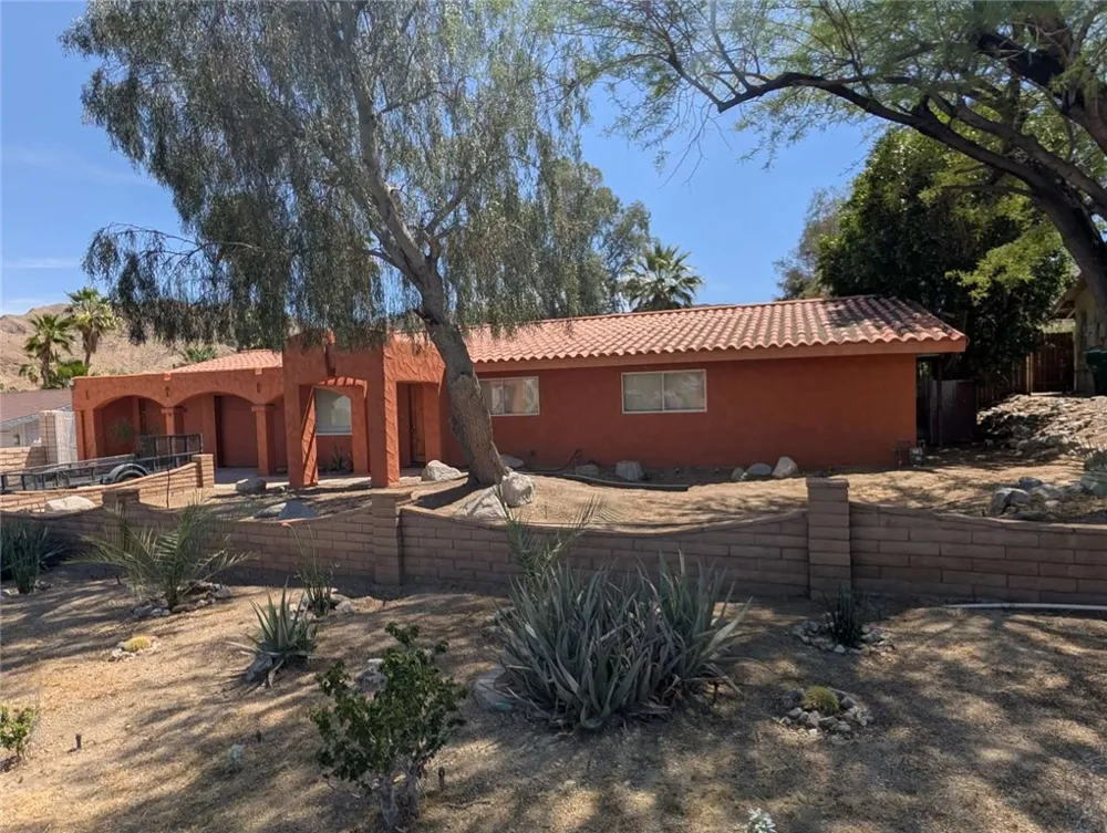 68051 Valley Vista Drive Cathedral City, CA 92234