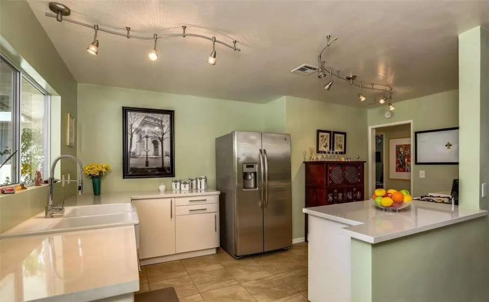 68051 Valley Vista Drive Cathedral City, CA 92234