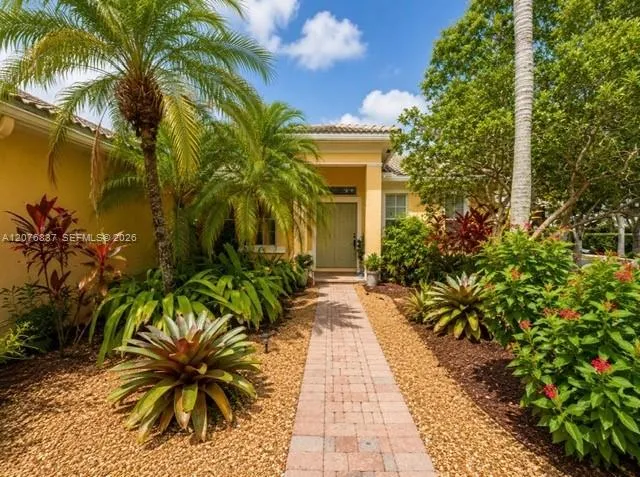 1213 Skylark Dr #0 Weston, FL 33327