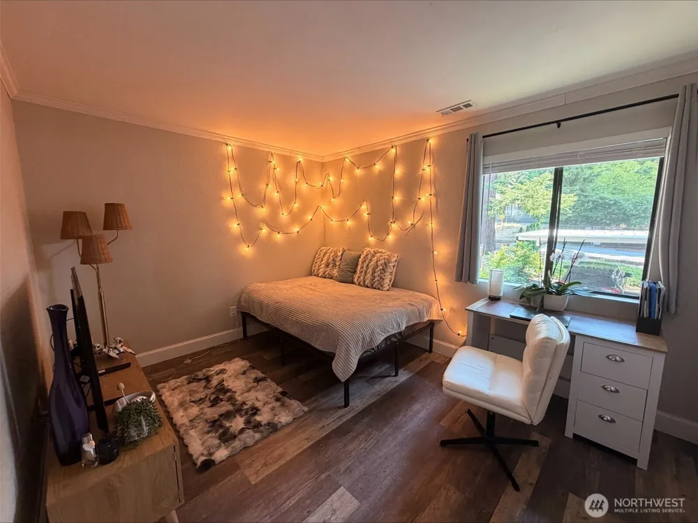 6722 112th Avenue NE #8B Kirkland, WA 98033