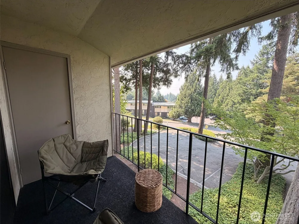 6722 112th Avenue NE #8B Kirkland, WA 98033