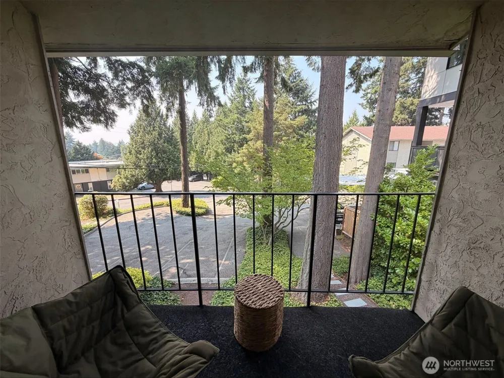 6722 112th Avenue NE #8B Kirkland, WA 98033