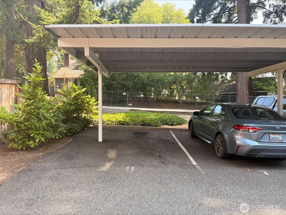 6722 112th Avenue NE #8B Kirkland, WA 98033