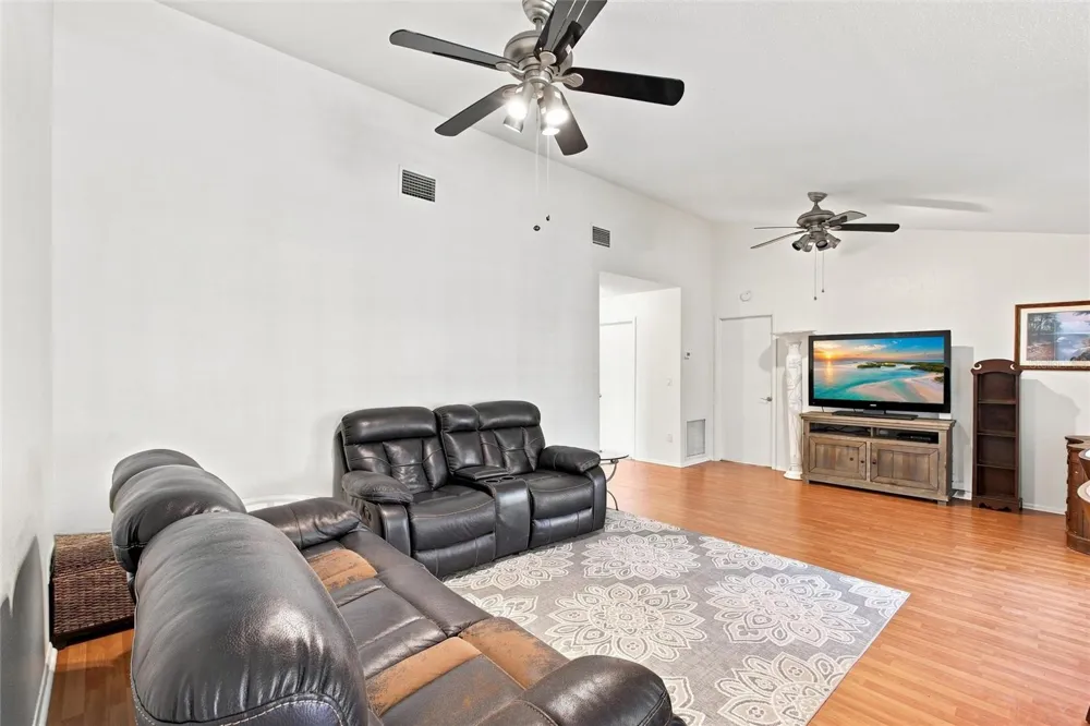 5948 JAVA COURT North Port, FL 34287