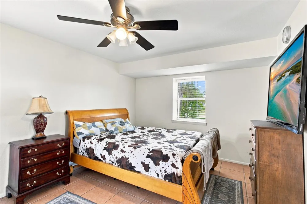 5948 JAVA COURT North Port, FL 34287