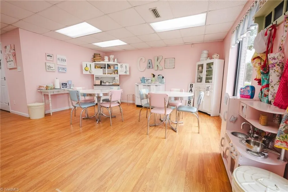 224 School Drive Taylorsville, NC 28681