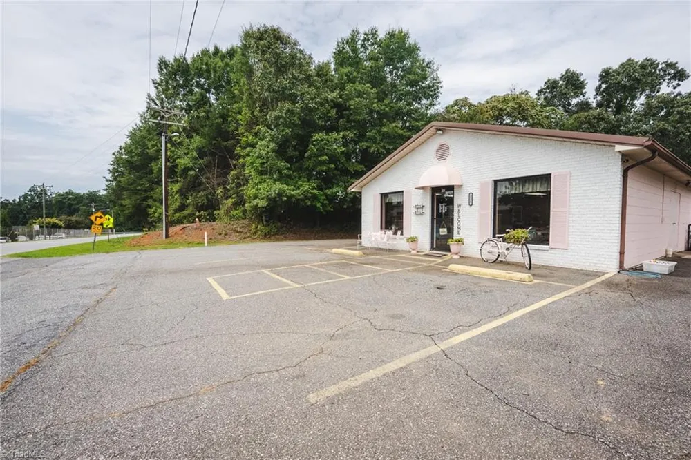 224 School Drive Taylorsville, NC 28681
