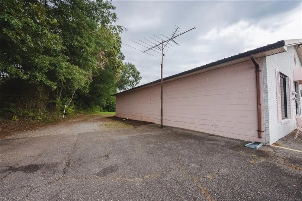 224 School Drive Taylorsville, NC 28681