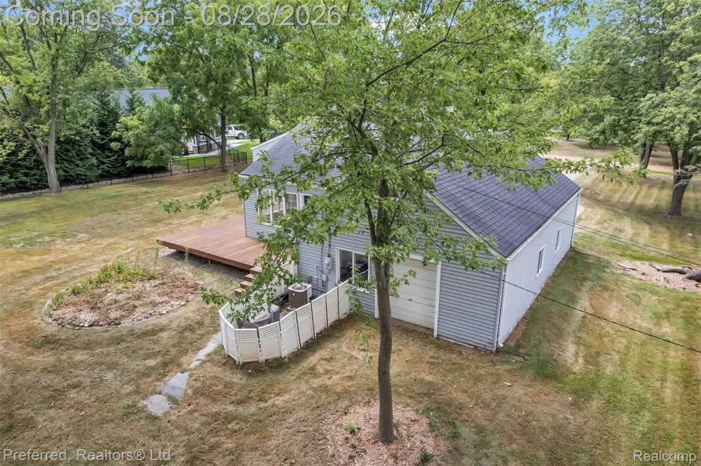 19524 Fry Road Northville Township, MI 48167