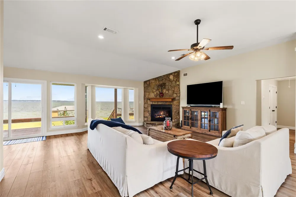 292 Old Post Rd S Livingston, TX 77351