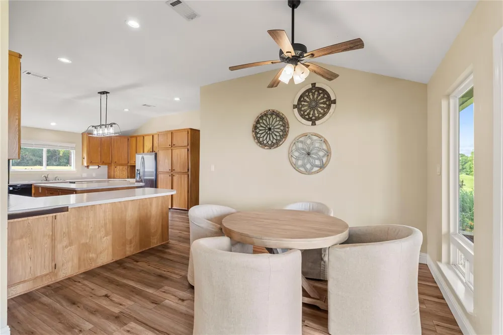 292 Old Post Rd S Livingston, TX 77351