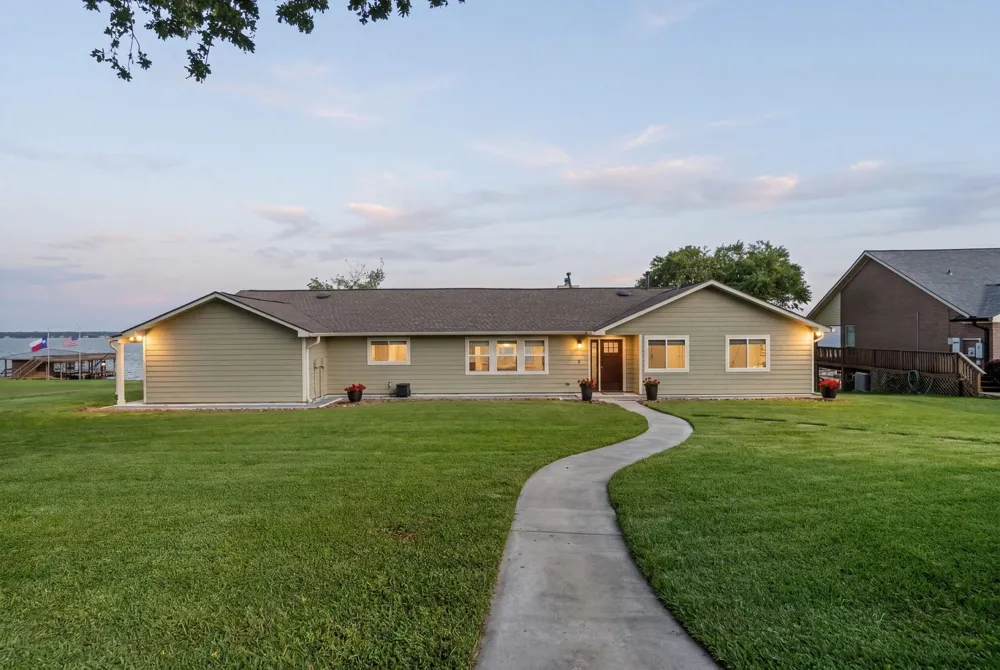 292 Old Post Rd S Livingston, TX 77351