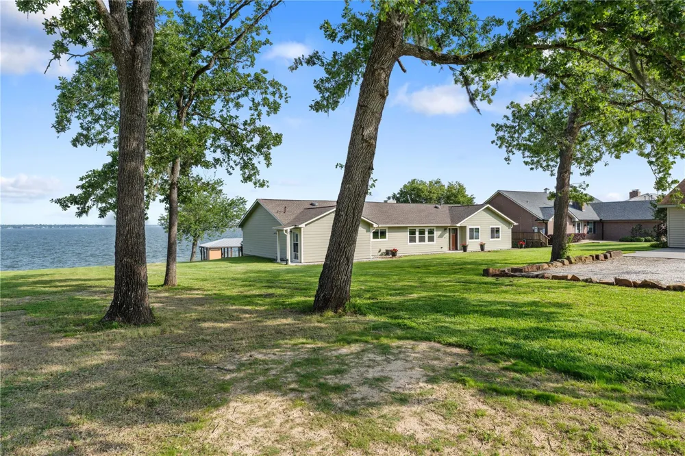292 Old Post Rd S Livingston, TX 77351